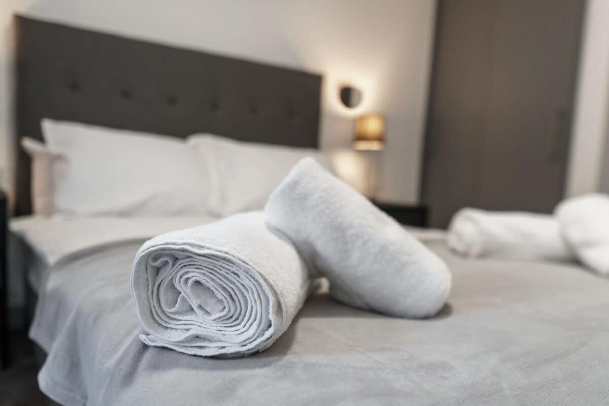 Contemporary 1 Bed Apartment In Liverpool Centre Экстерьер фото