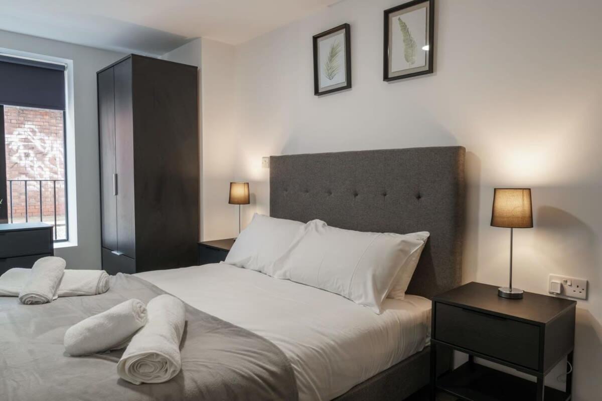 Contemporary 1 Bed Apartment In Liverpool Centre Экстерьер фото